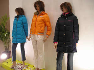 羽博會上蕭山盡展“羽絨之都”風采(圖)